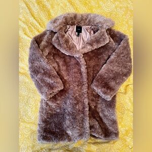 Faux fur 🐻 coat
